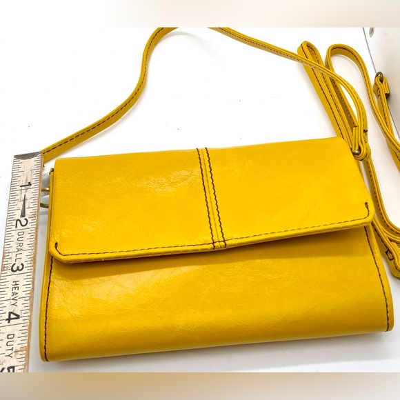 HOBO Jetty Convertible - Sunflower - NWT! - Picture 2 of 6